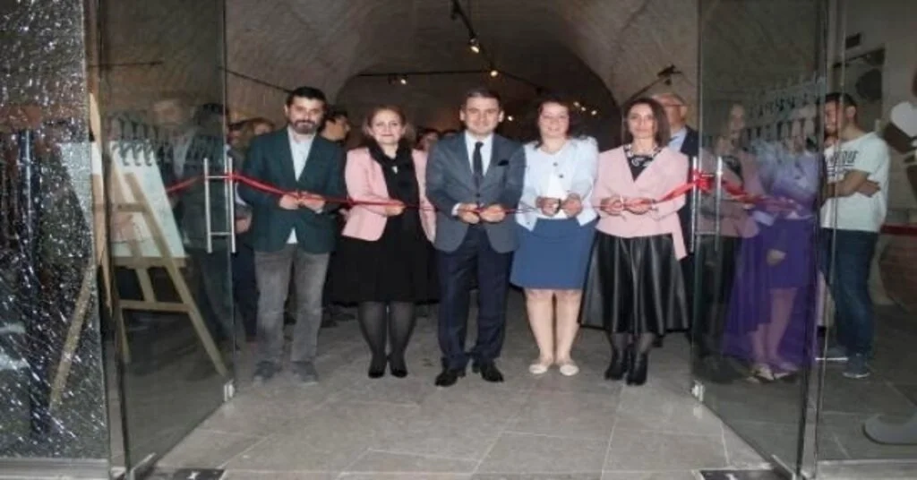 Nevü Avanos Meslek Yüksekokulundan  Mezuniyet Sergisi