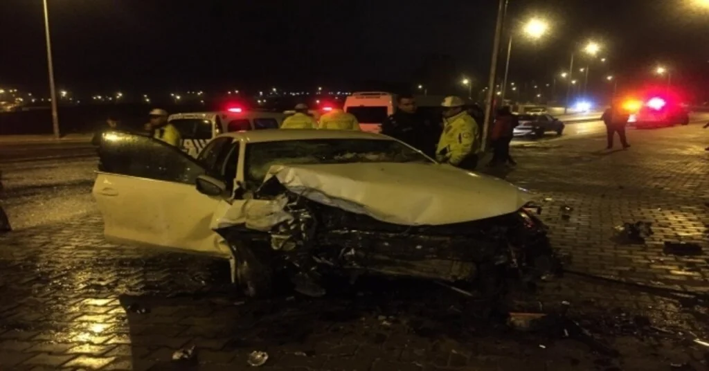 Niğdede Trafik Kazası: 4 Yaralı