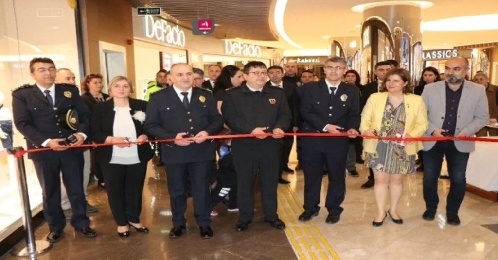 Nissara Avmde Polis Haftası Etkinlikleri Kapsamında Sergi Açıldı