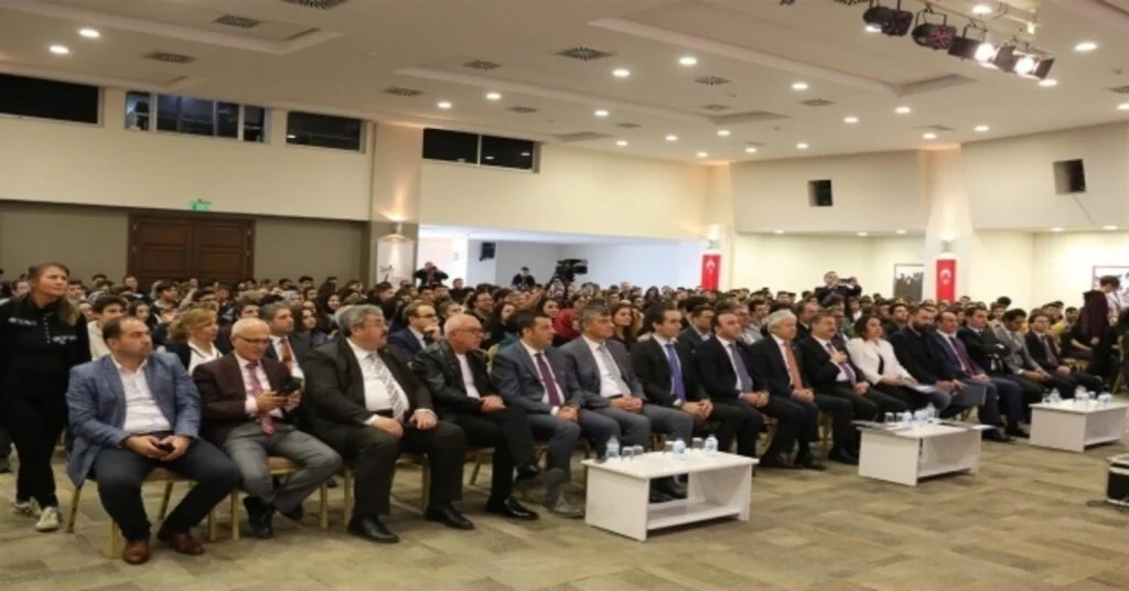 Öğrenciler ‘Bir Fikrim Var Dedi