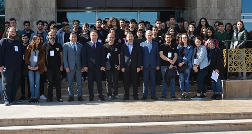 Öğrencilere PARDUS Eğitimi