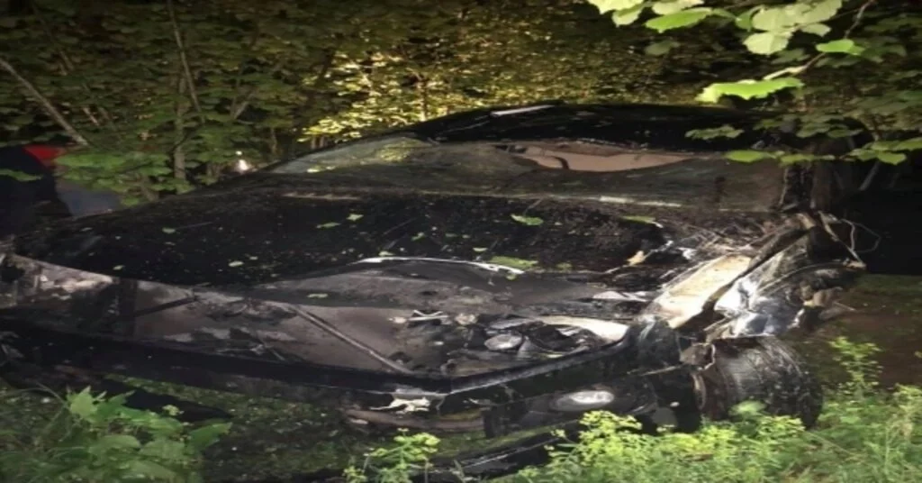 Otomobiliyle Uçuruma Yuvarlandı, Burnu Bile Kanamadı