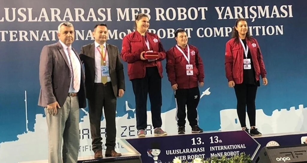 Özel Eğitim Öğrencilerinden Büyük Başarı