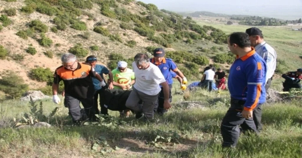 Pamukkalede Yamaç Paraşütü Kazası: 1 Ölü