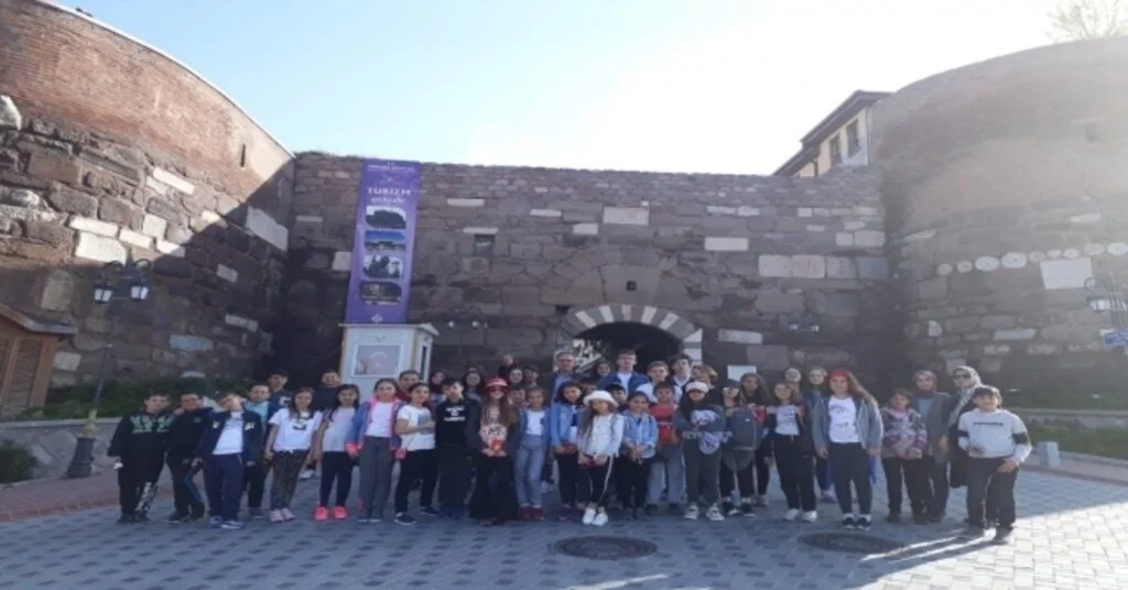 Pazaryerili Öğrencilerin Ankara Gezisi