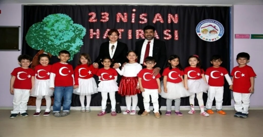 Rektör Aldemir Miniklerle Bir Araya Geldi