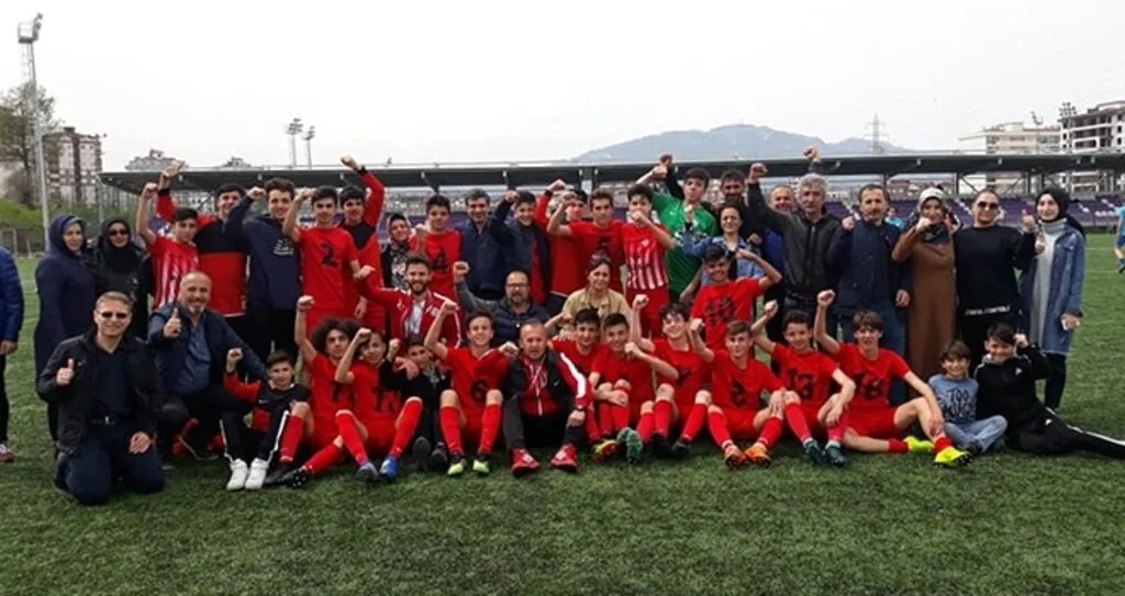 Şampiyon Kadıköyspor