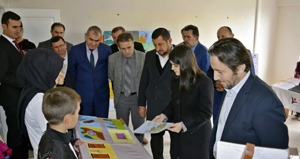 Samsun Yakakent Belediye Başkanı Hüseyin Kıyma: "Eğitimin Destekçisiyiz"