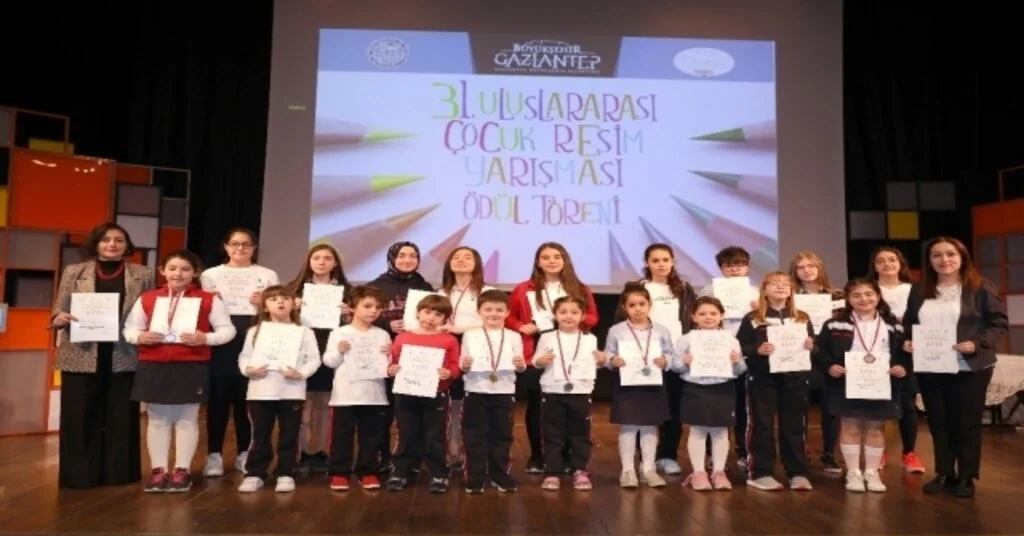 Sanko Okullarından Resim Alanında Büyük Başarı