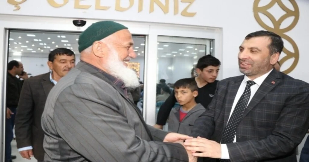 Sarıcaoğlu: “Ağa Olmaya Değil Hizmete Geldik”