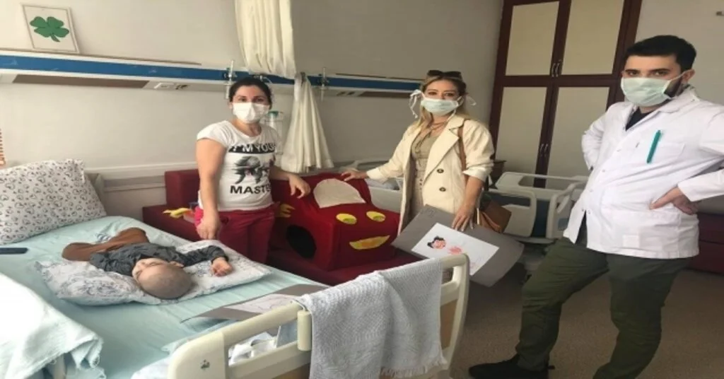 “Sen Hayal Et Biz Tasarlayalım” Projesiyle Lösemili Çocuklarla Bir Araya Gelindi