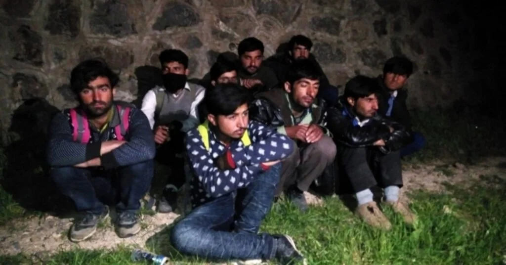 Siirtte 22 Düzensiz Göçmen Yakalandı