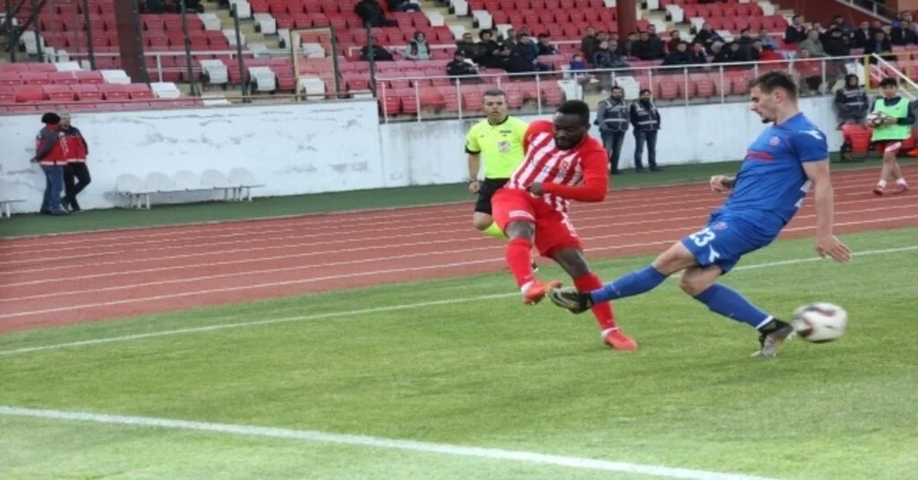 Spor Toto 1. Lig: Balıkesirspor Baltok: 7 - Kardemir Karabükspor: 1 (Maç Sonucu)