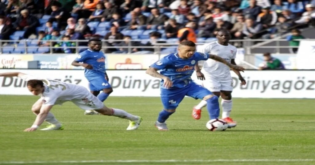Spor Toto Süper Lig: Çaykur Rizespor: 0 - Demir Grup Sivasspor: 0 (Maç Sonucu)