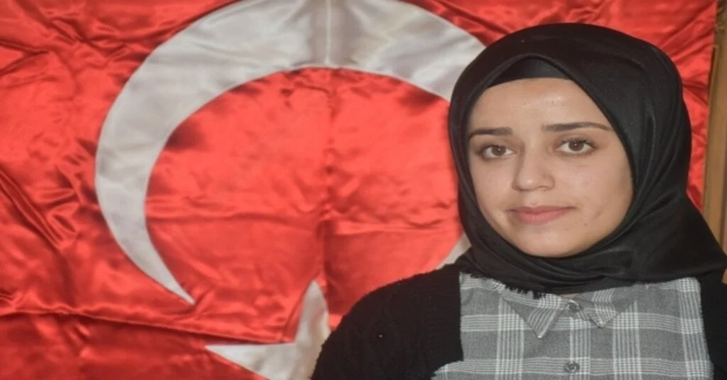 Türkiyenin En Genç Kadın Meclis Üyesi Bingölde