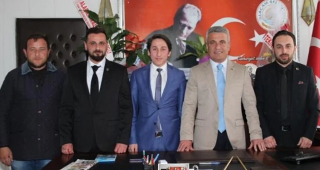 Ülkücülerden Alaçam Belediye Başkanı İlyas Acar'a hayırlı olsun ziyareti
