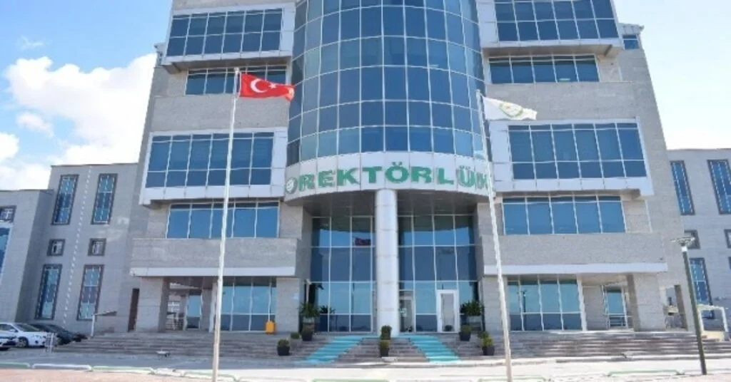 Üniversitede Tezsiz Yüksek Lisans Programı Açıldı