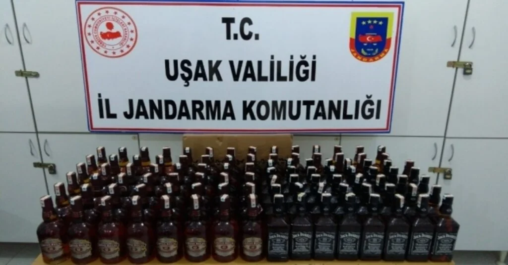 Uşak Polisinden Sosyal Medya Üzerinden Sahte İçki Satanlara Operasyon
