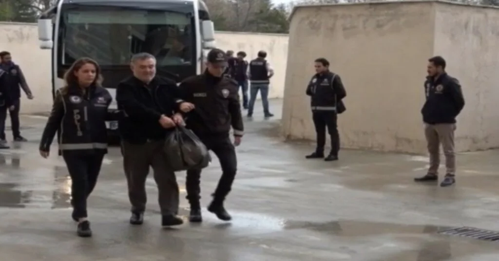 Uşakta Ki “Çökertme” Operasyonunda 7 Tutuklama