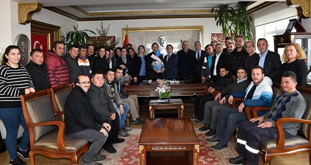 Yakakent Belediye Başkan Hüseyin Kıyma'ya tebrik ziyareti 
