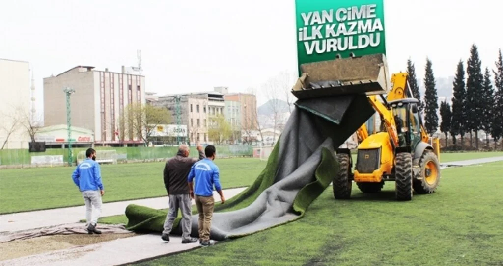 Yan Çime İlk Kazma Vuruldu