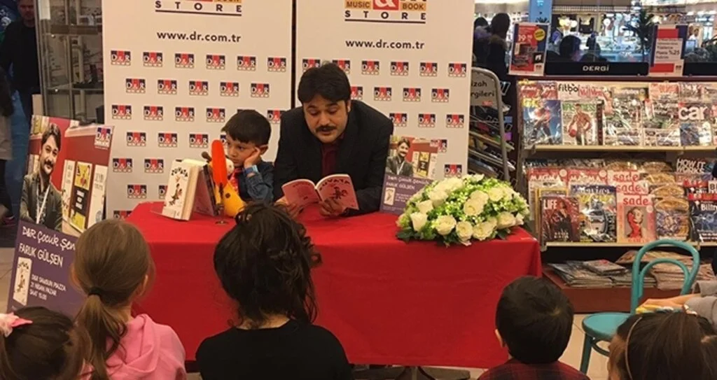Yazar Gülşen çocuklarla buluştu