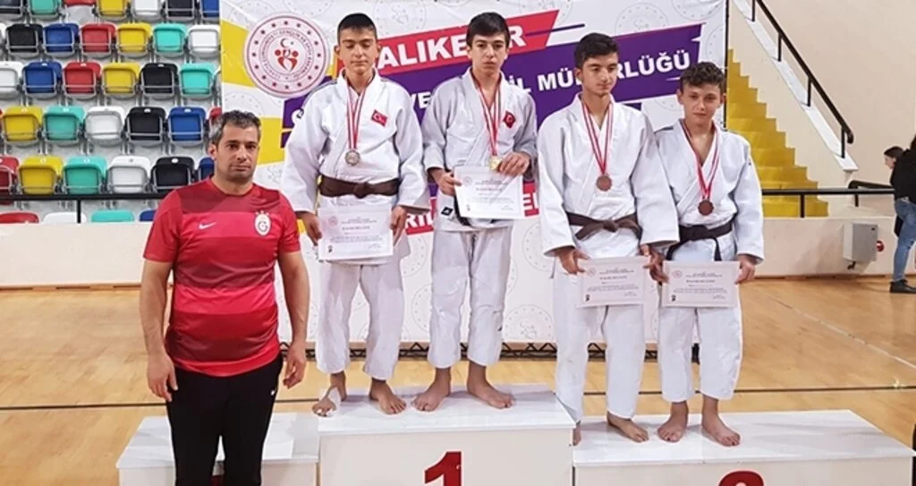 Yıldızlar Balıkesir'de Parladı
