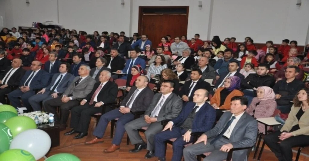 Zonguldakta Sağlıklı Nesil Sağlıklı Gelecek Yarışması Ödül Töreni Düzenlendi