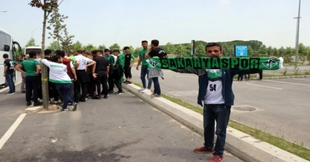 1. Lig Yolunda Sakaryalı 25 Bin Taraftar Bursaya Akın Etti