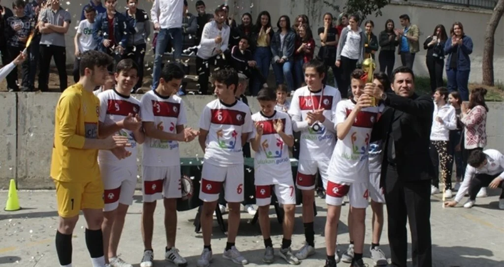 11. Yılın Şampiyonu 10-D
