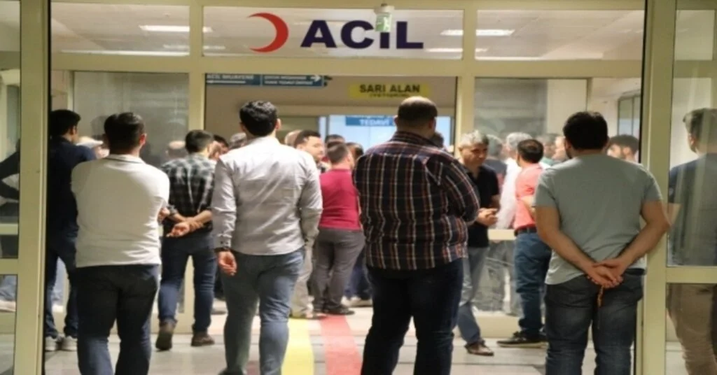 3.katın Penceresinden Düşen Çocuk Ağır Yaralandı