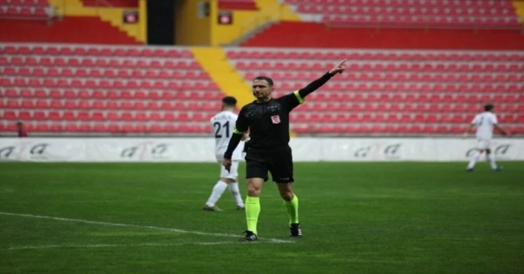Abdulkadir Bitigene Kritik Maç