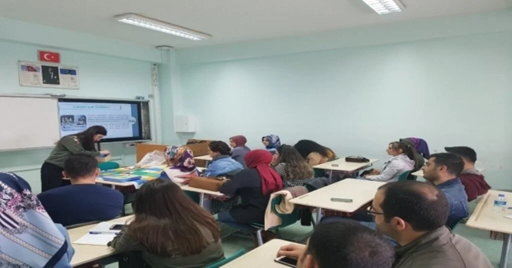 Ağrıda Öğretmenlere Kodlama Eğitimi