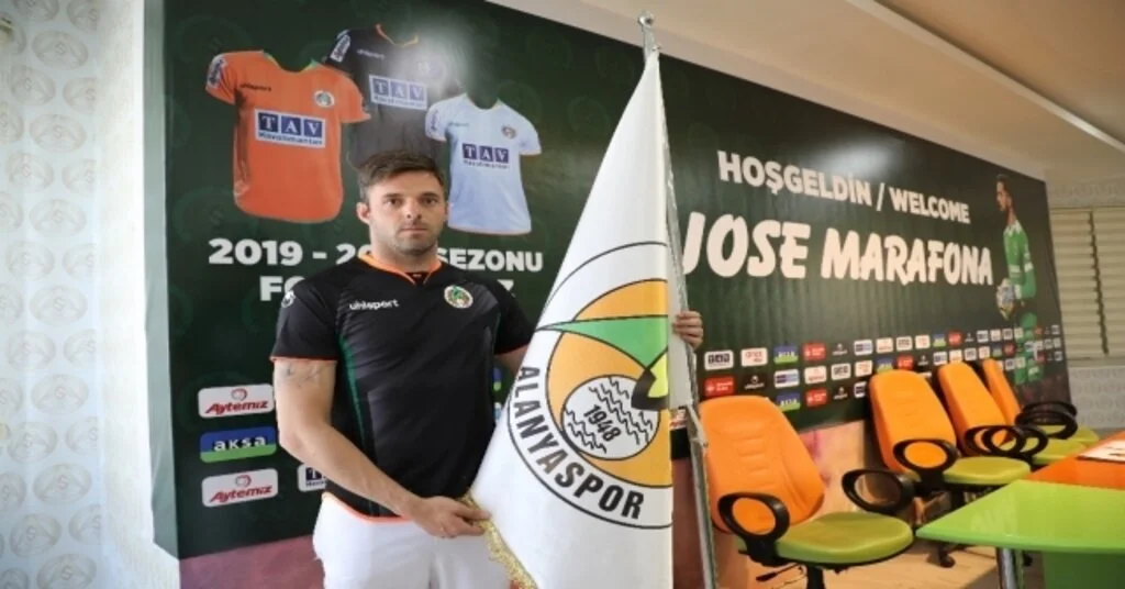 Alanyaspor Kaleci Marafonayı Renklerine Bağladı