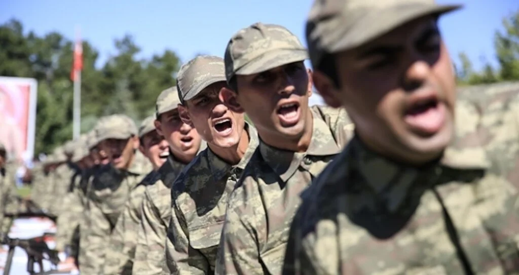 Askerler erken terhis olacak mı? Yeni askerlik sistemi ne zaman yasalaşacak?