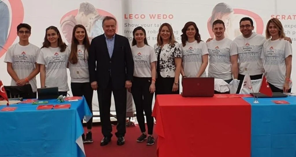 Bahçeşehir Koleji Imagineering Fuarı'nda Türkiye'yi Temsil Etti