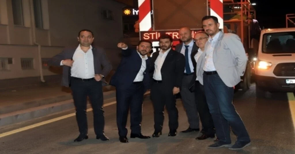 Başkan Arı, Gece Lale Caddesinde Yürütülen Çalışmaları Denetledi