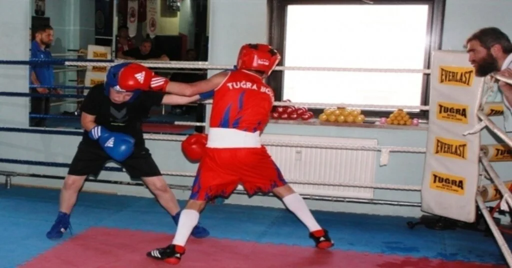 Bayburt Belediyesi Tuğra Boks Spor Kulübü, Türkiye Şampiyonasına Hazırlanıyor