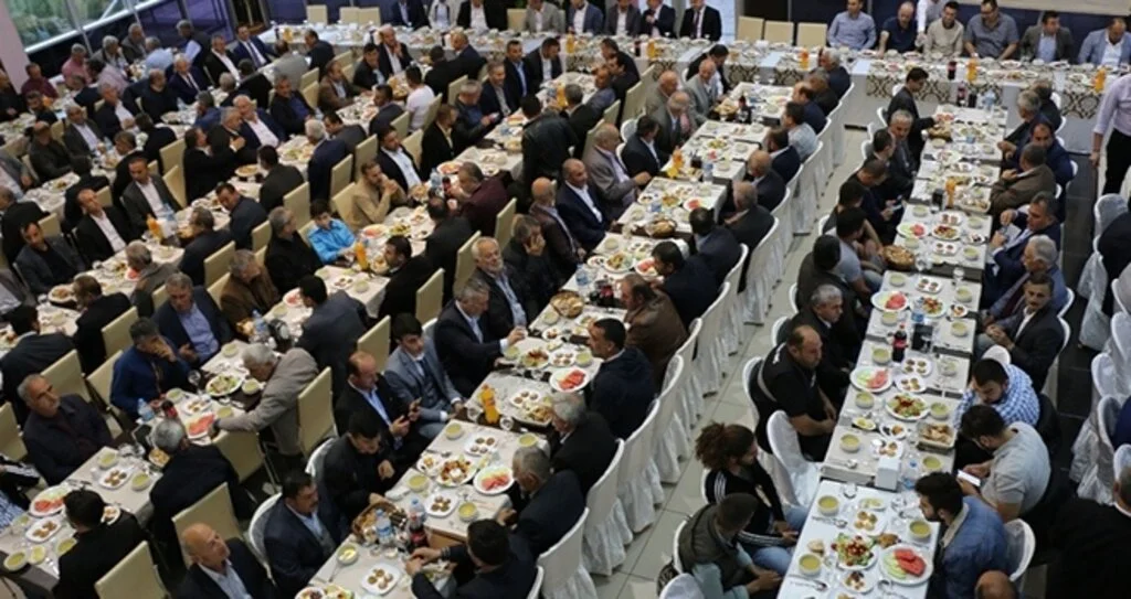 Çarşamba Ziraat Odası ve Çarşamba Muhtarlar Derneği’nden iftar