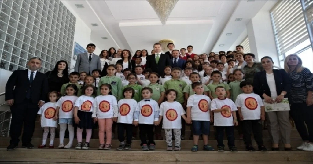Çocuklar 760 Ton Atık Pil Topladı