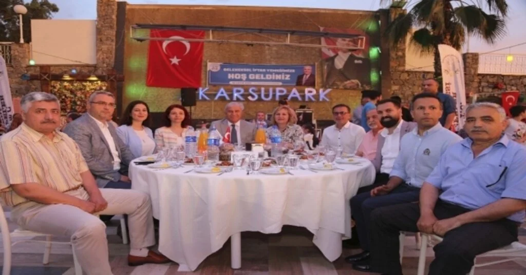 Efeler Belediyesi Personeli İftarda Bir Araya Geldi
