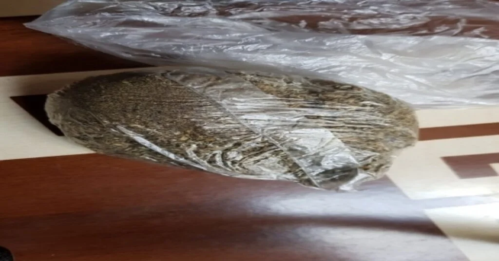 Erzurumda 1 Kilogram Bonzai Ele Geçirildi