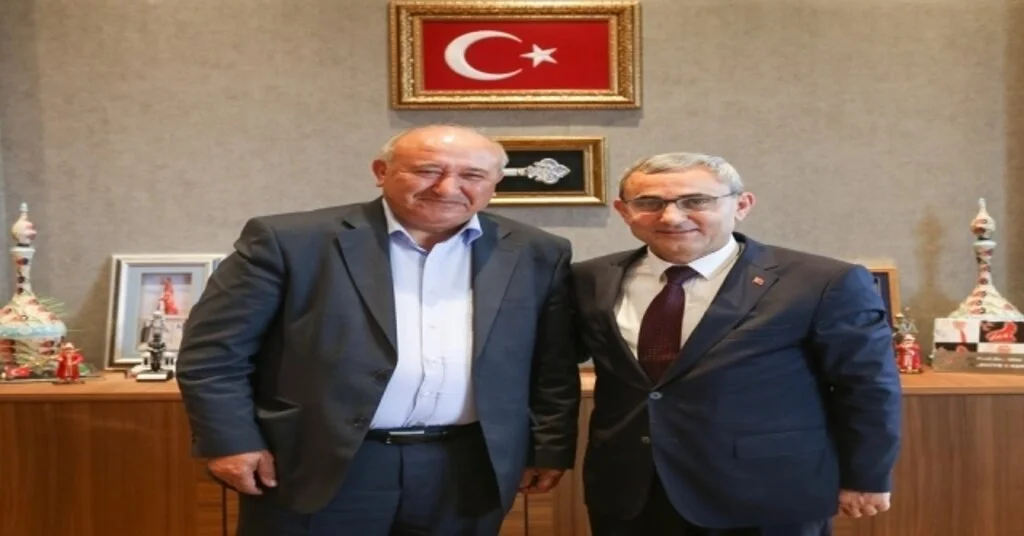 Eski Bakan Akcan Kütahyada