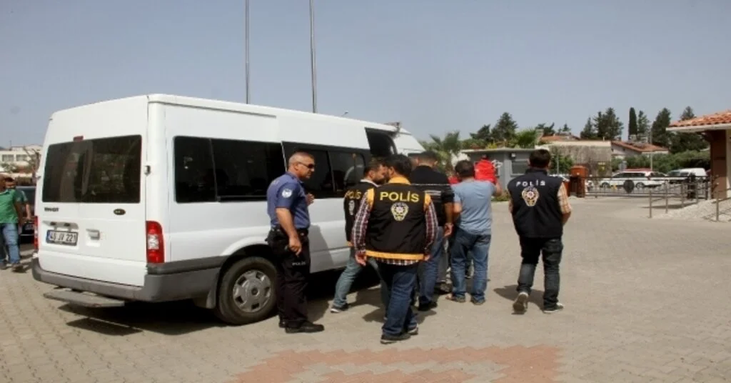 Fethiyedeki Fuhuş Operasyonunda 11 Tutuklama