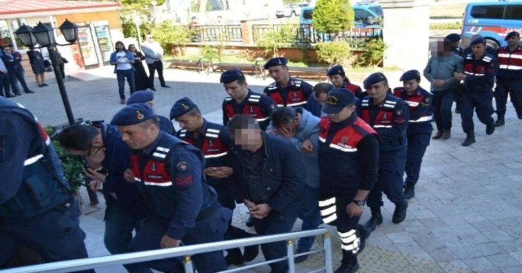 Hazine Talanı Operasyonunda 17 Şüpheli Adliyeye Sevk Edildi