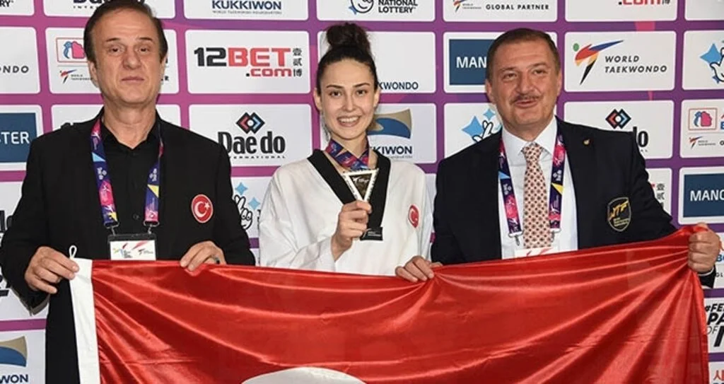 İrem Yaman Dünya Şampiyonu
