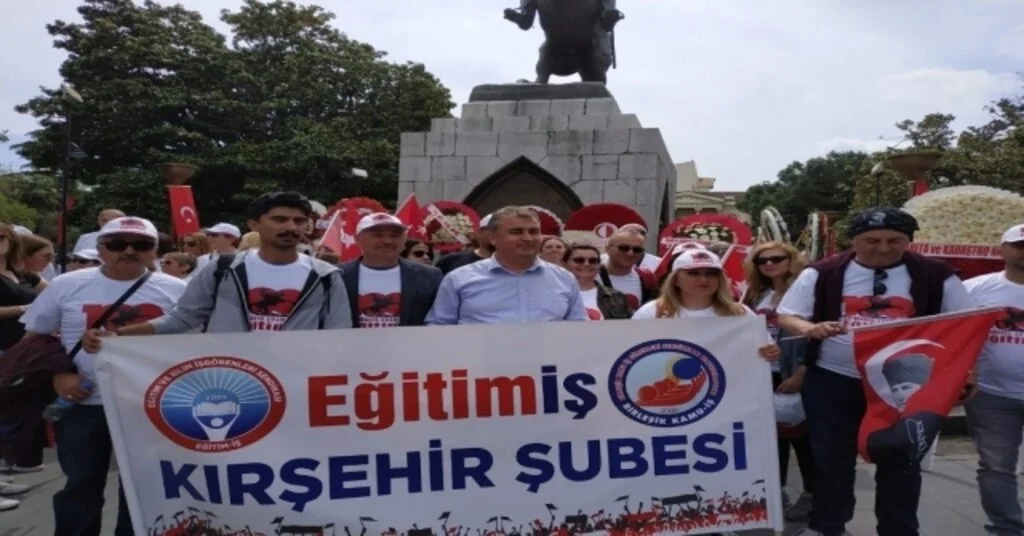 Kırşehir Eğitim İş Şubesi: Çağı Yakalayacağız Diyen Meb, Orta Çağı Yakalamak Üzere