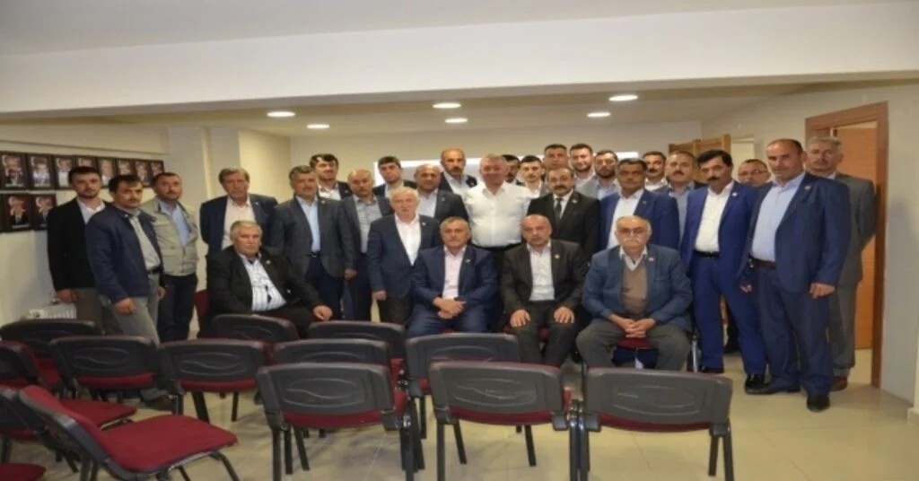 Muhtarlar, Başkan Aydını Ziyaret Etti