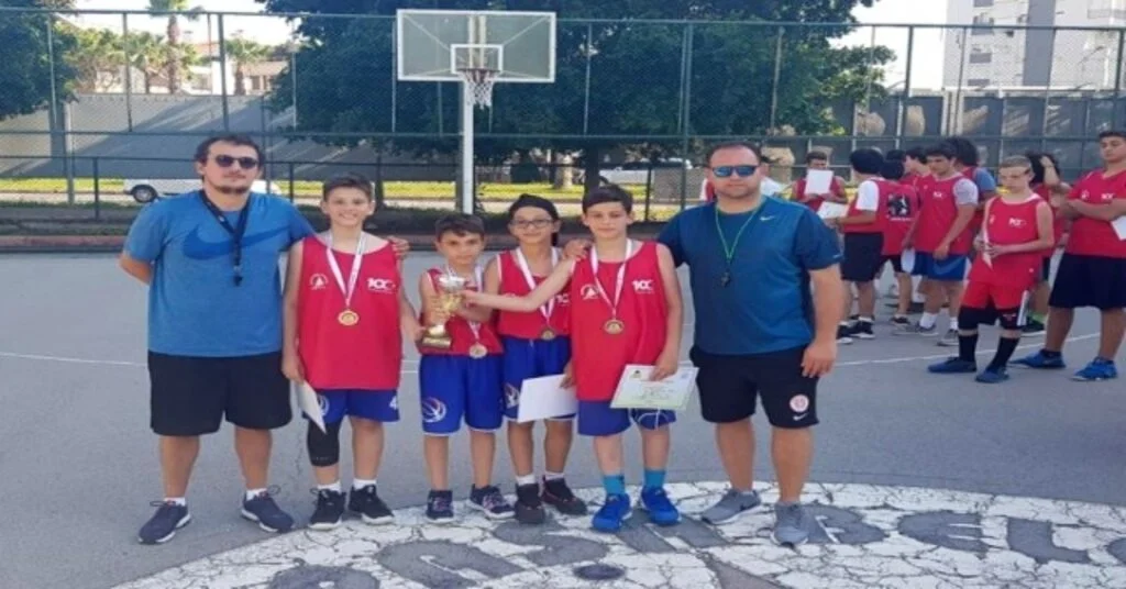 Muratpaşadan Sokak Basketbolu Turnuvası