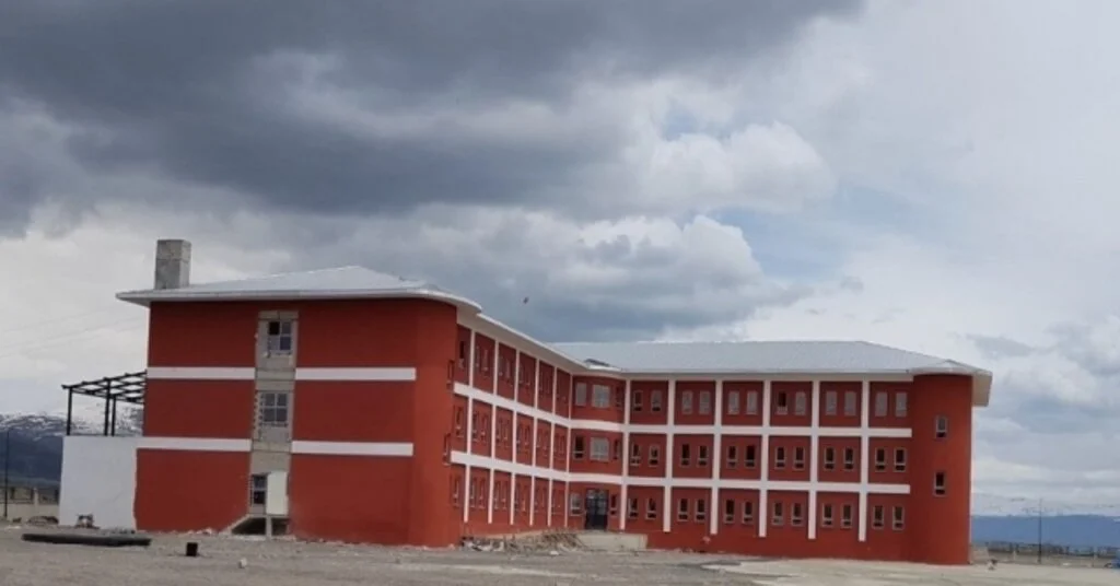 Örgün Eğitim Ve Hafızlık Bir Arada